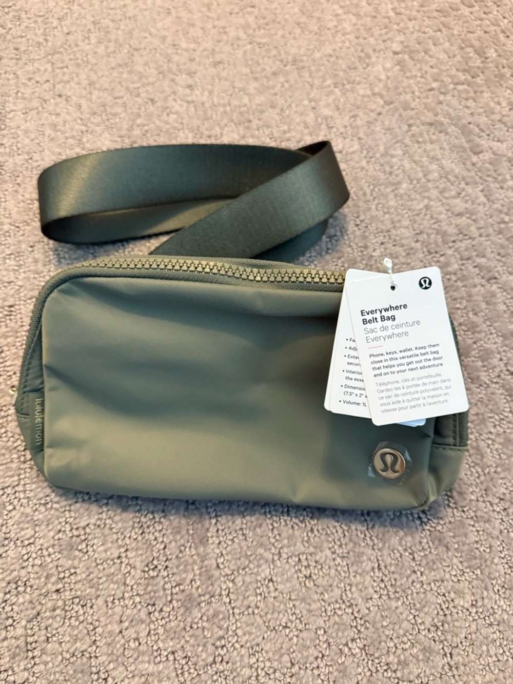 Lululemon everywhere belt bag